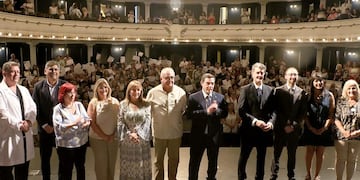 Las autoridades provinciales destacaron que cada egresado es una inversión en atención y calidad para la comunidad.