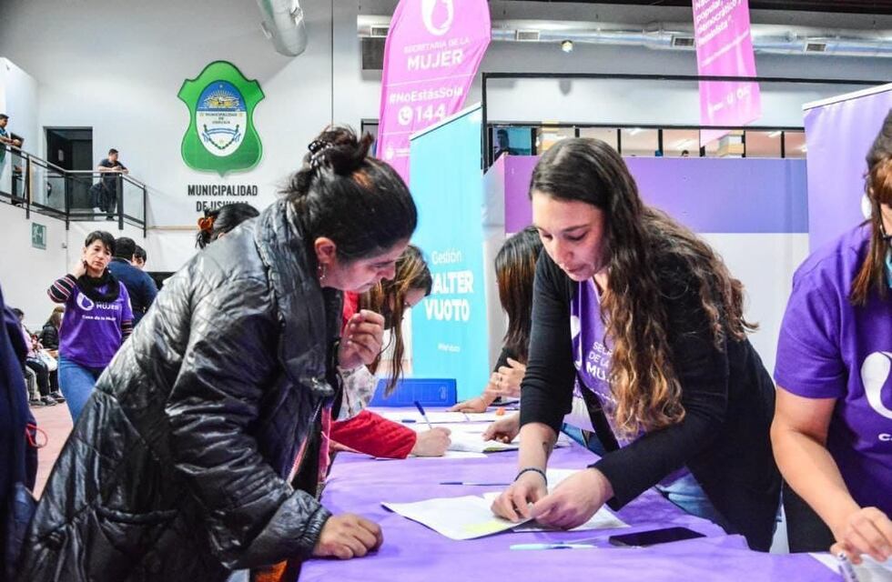 Se entregaron herramientas a los 91 primeros proyectos de Mujeres Emprendedoras