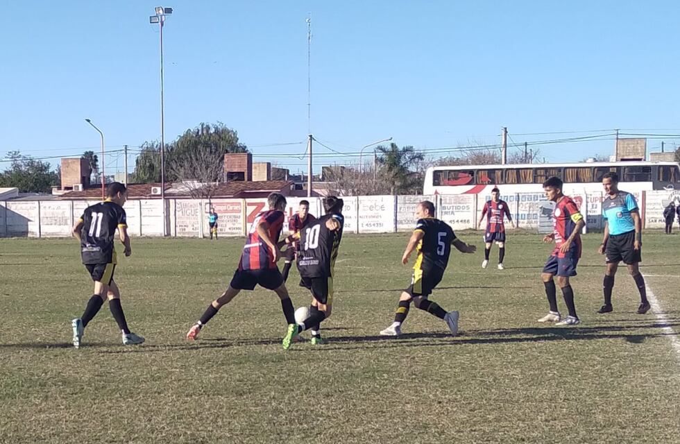 El 24 perdió con el Atlético Santa Rosa y el Cultural empató en Río Primero con Belgrano