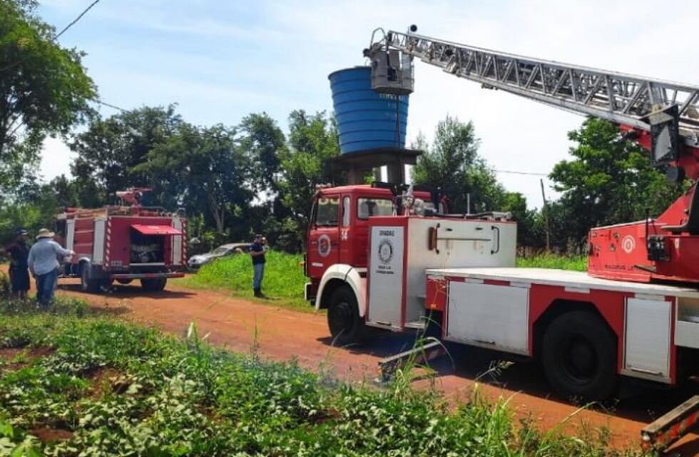 Eldorado: realizaron  limpieza del tanque de agua del barrio Elena