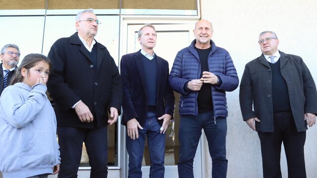 “Es muy bueno poder terminar una obra y ponerla en marcha, con los esfuerzos conjuntos", destacó Perotti.