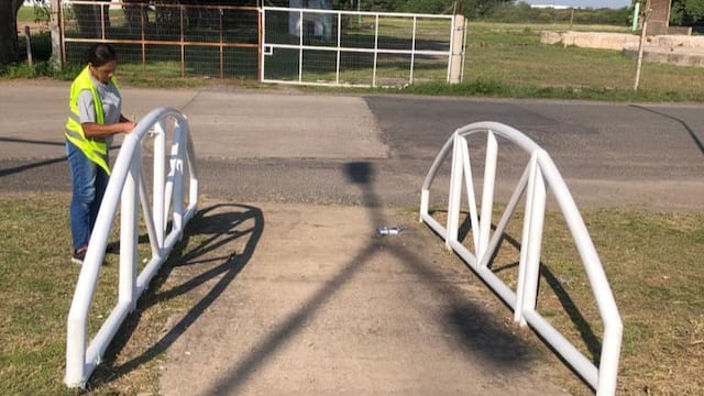 Colocan nuevos puentes peatonales en Rafaela