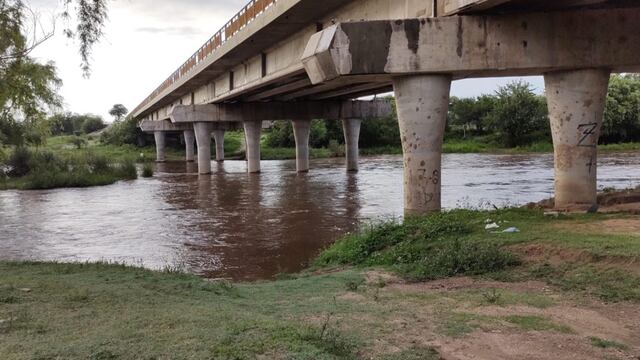 Costanera Rio Xanaes Arroyito crecida
