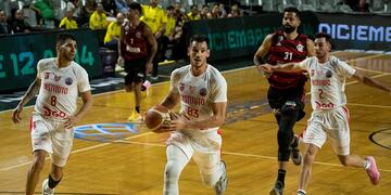 Taya Gallizzi otra vez figura en Instituto, y clave para la gran victoria sobre el Flamengo (Prensa Fiba Américas).