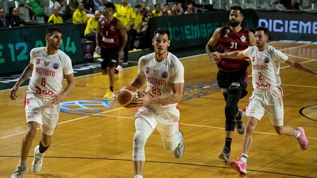 Taya Gallizzi otra vez figura en Instituto, y clave para la gran victoria sobre el Flamengo (Prensa Fiba Américas).