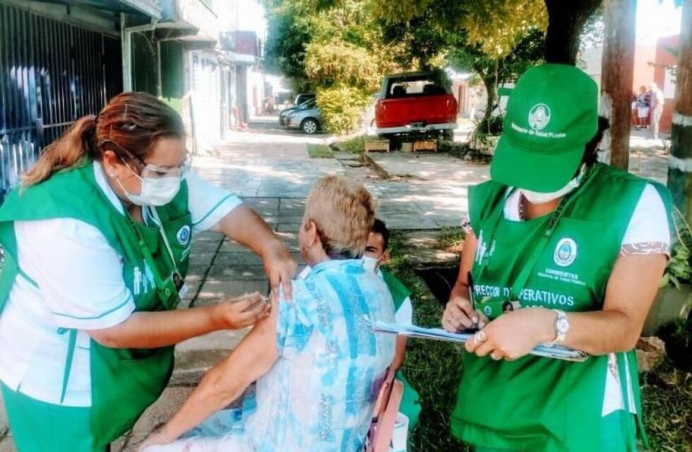 Más de 4.000 correntinos fueron a vacunarse contra el Coronavirus al Chaco