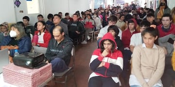 Alumnos de la Escuela Normal N°11 recibieron una capacitación.
