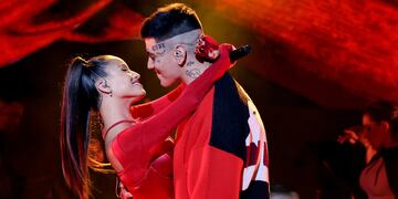 Duki y Emilia Mernes en Premios Lo Nuestro 2022