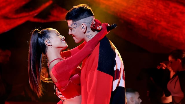 Duki y Emilia Mernes en Premios Lo Nuestro 2022