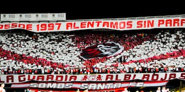 La hinchada colombiana fanática del cuarteto.