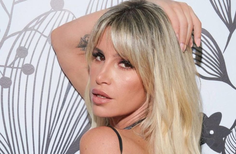 Flor Peña se sumó al color de la temporada y derritió las redes con sus fotos