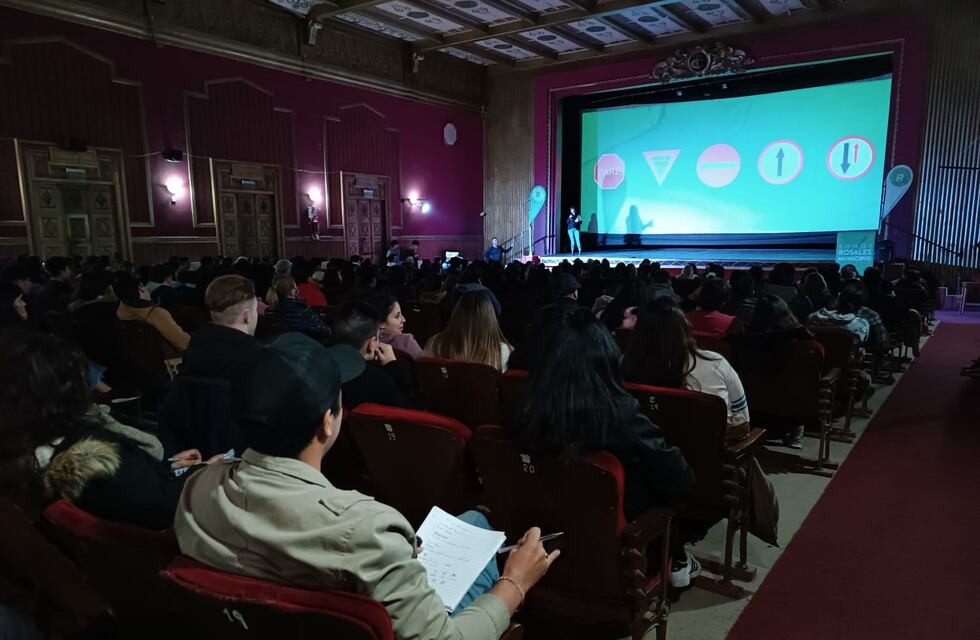 Casi 300 jóvenes participaron del  programa “Tu primera licencia en Rosales”