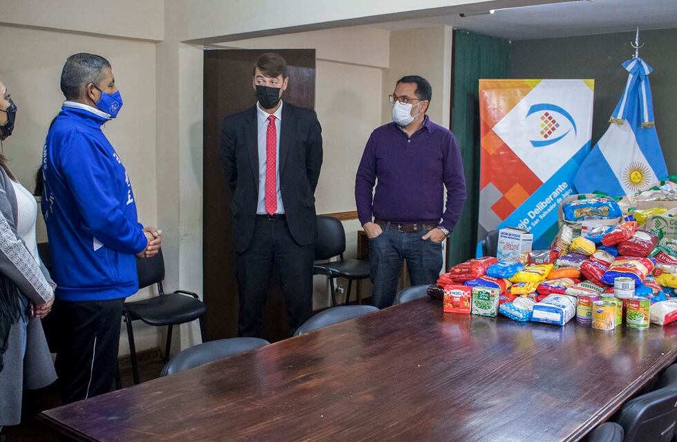 Tae kwon-do solidario: Concejo Deliberante entregó donativos para comedores