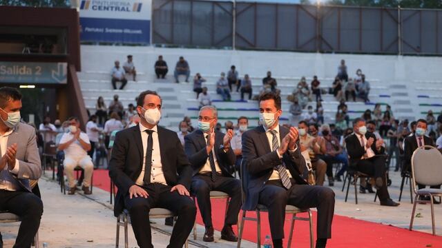 Llamosas y Calvo en el acto de asunción en Río Cuarto