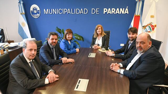 Bullrich en Paraná.