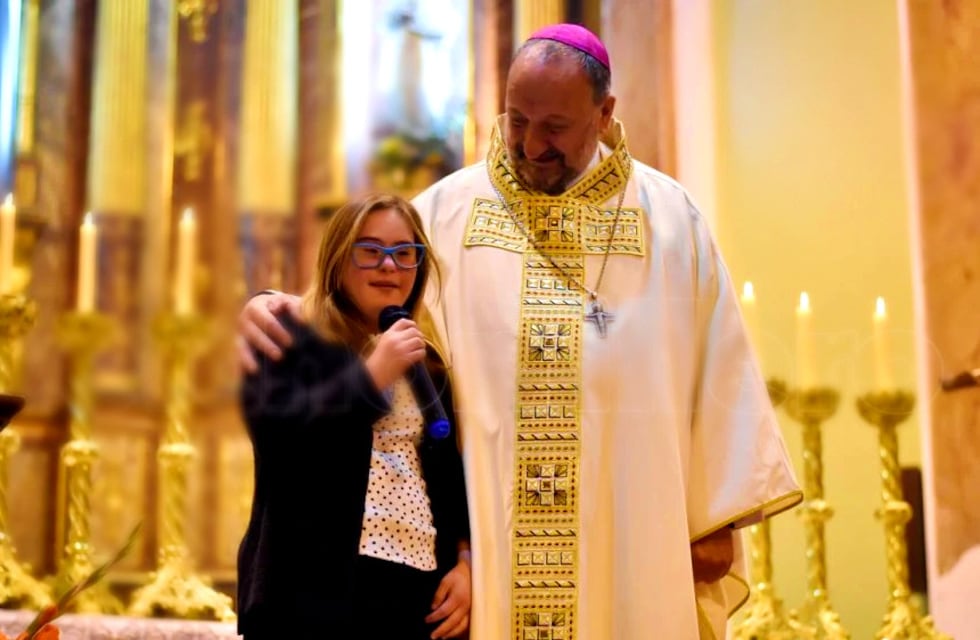 Bernardita leyó el Evangelio en el Día de San Luis y emocionó a todos