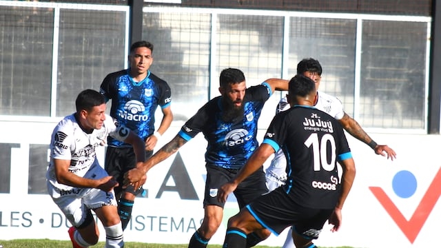 Gimnasia y Esgrima de Jujuy salió a buscar tres puntos en el Chaco, pero terminó con las manos vacías.