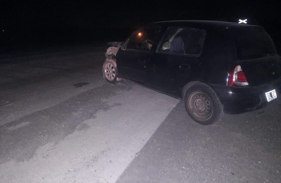 Ruta 3: chocaron un camión y un auto que iban para Buenos Aires