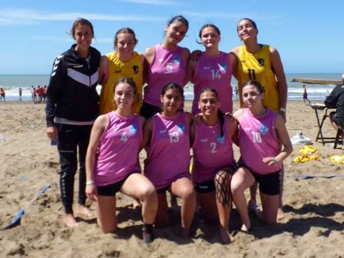Deportistas de Arroyito participaron en finales de los Juegos Evita 2025