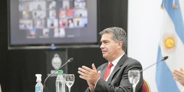 Capitanich presentó la Jornada Extendida Digital para complementar la presencialidad en instituciones educativas.