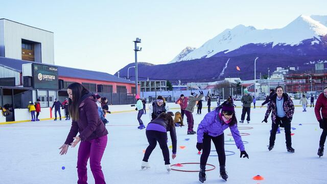 El “Curso Básico de Patinaje sobre Hielo” fue exitoso