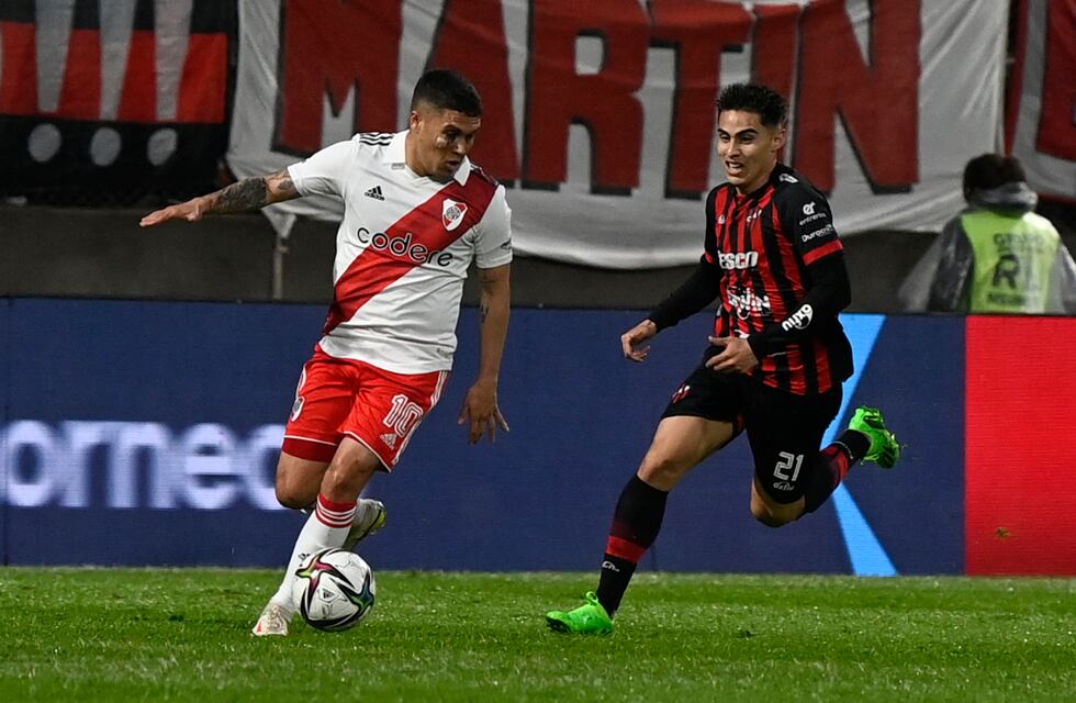 El increíble gol Olímpico de Juanfer Quintero ante Patronato por Copa Argentina