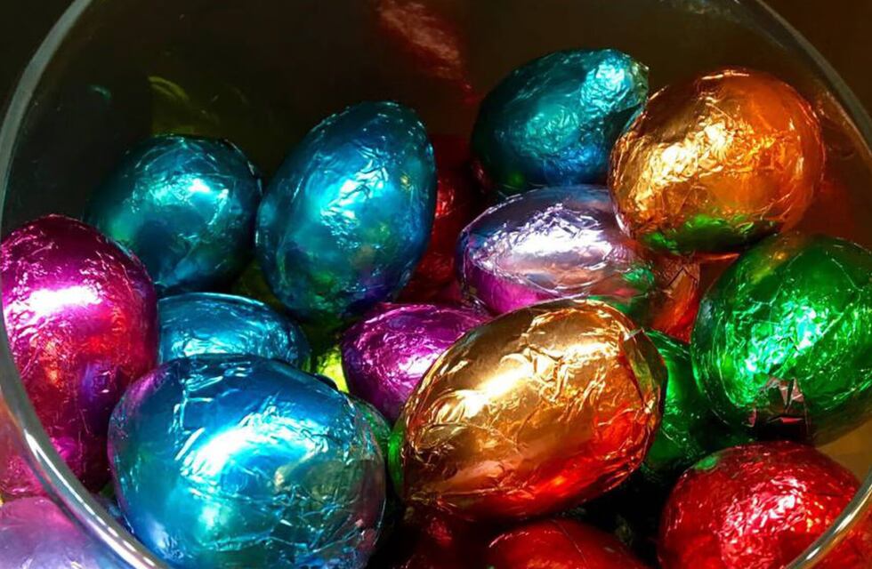 Una mendocina vendía unos sospechosos huevos de pascua y terminó detenida