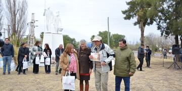 Acto con entrega de reconocimientos a los agricultores en su día.