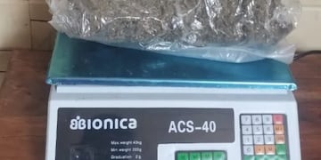 Secuestran marihuana siendo trasladada en “envases” en dos operativos.