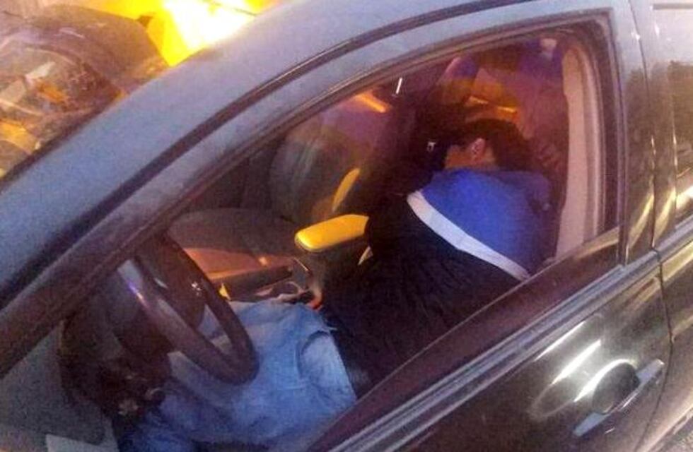 En Tupungato un hombre dormía alcoholizado en su auto y terminó en la comisaría