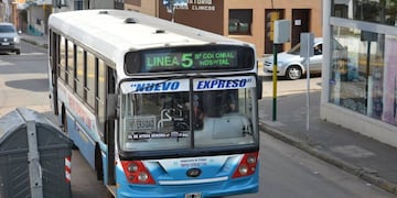 Colectiveros solicitan reunión a concejales por el precio del boleto