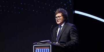Javier Milei en el debate. Foto. Maxi Failla