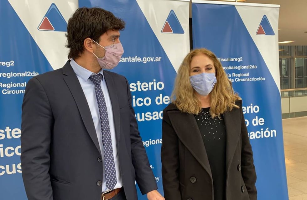 Afirman que Yalil Azum recaudó casi 2 millones de pesos y 8 mil dólares en un día