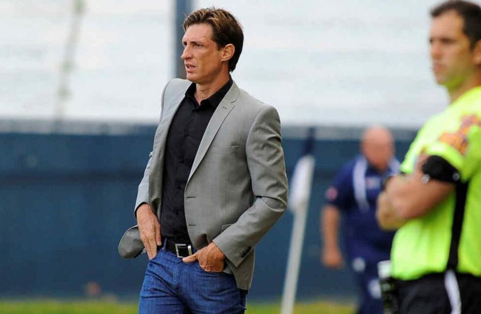 Patronato confirmó a su nuevo técnico: Facundo Sava hasta diciembre de 2022