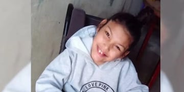 Luana tiene 13 años y sufre de parálisis cerebral y convulsiones.