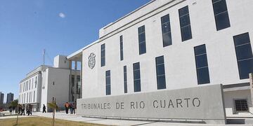 La causa prescribió y el delincuente nunca fue juzgado.