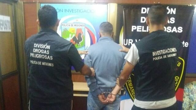 Detienen a un sujeto en Campo Grande por masturbarse en la vía pública y acosar a varias mujeres.
