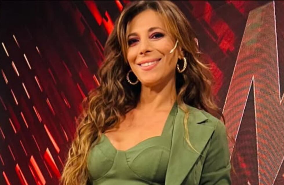 Ximena Capristo impactó en Instagram con un minivestido transparente y casi muestra de más