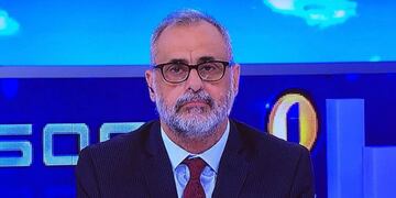 Luego de rumores sobre su renuncia, hizo su descargo durante el programa.