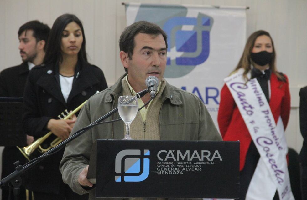 Acueducto de La Paz y millonarios reintegros, la respuesta del Gobierno a los ganaderos