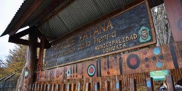 El Municipio realiza refacciones en el parque, en vistas de su reapertura.