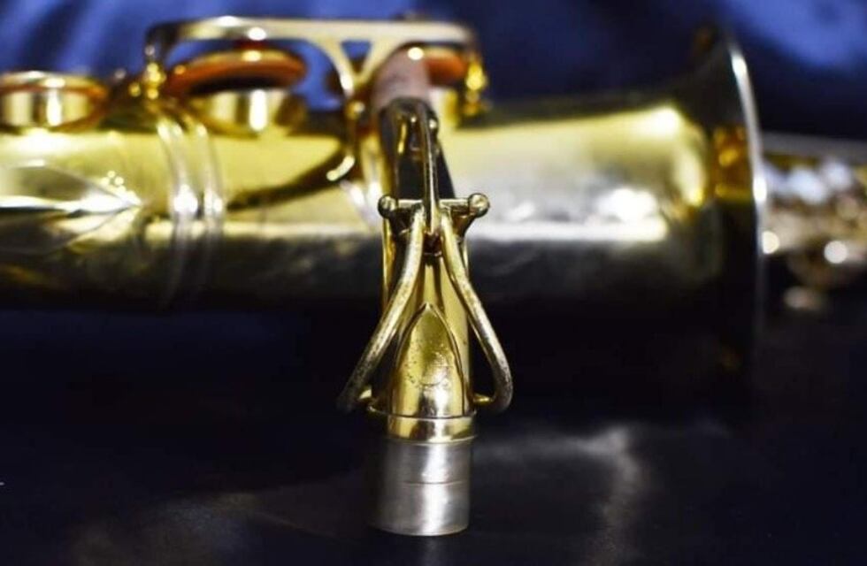 Músico rosarino al que le robaron el saxo ofrece recompensa por recuperarlo
