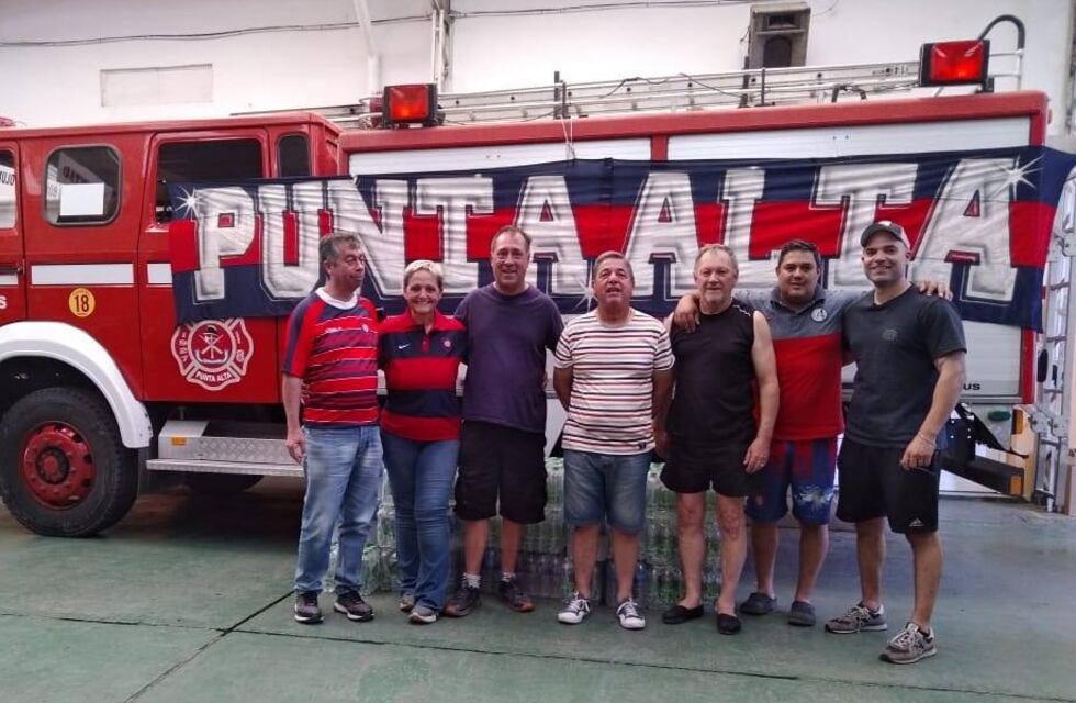 Importante donación de la Peña de San Lorenzo de Almagro a los Bomberos Voluntarios