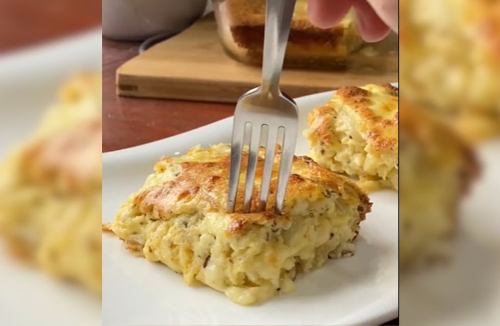 Compartió una imperdible receta de soufflé de queso y cebolla y se volvió viral en TikTok