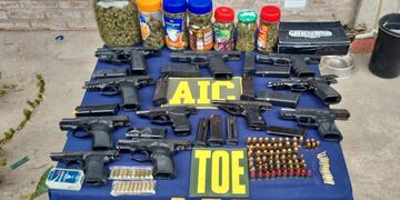 Parte del material robado se recuperó durante un allanamiento en Garzón al 900 bis.