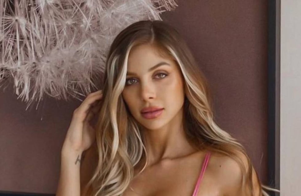 Romina Malaspina lució un body de encaje y ultracavado para invitar a sus seguidores a contenido exclusivo