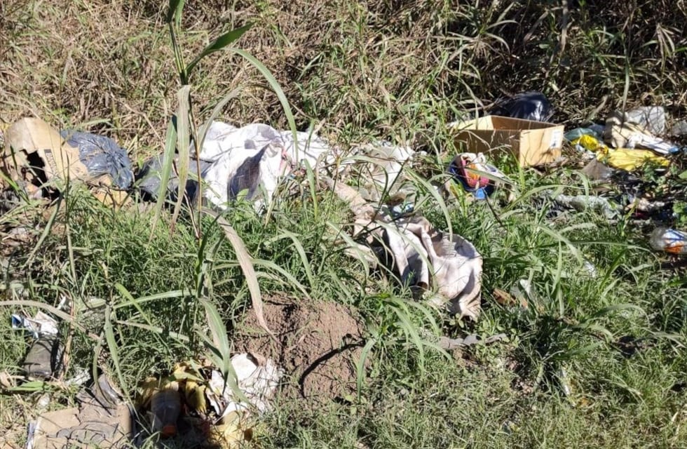 La basura en los caminos, eje de la reunión de la Mesa de Coordinación en Seguridad Rural