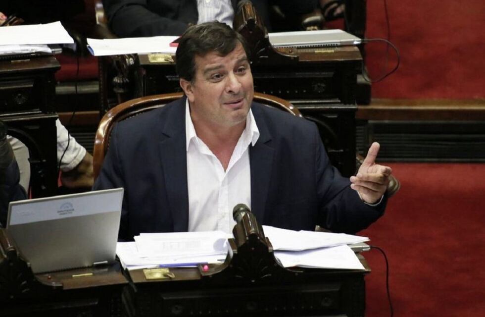 Casaretto le pegó duro a los “porteños” que hacen campaña en Entre Ríos