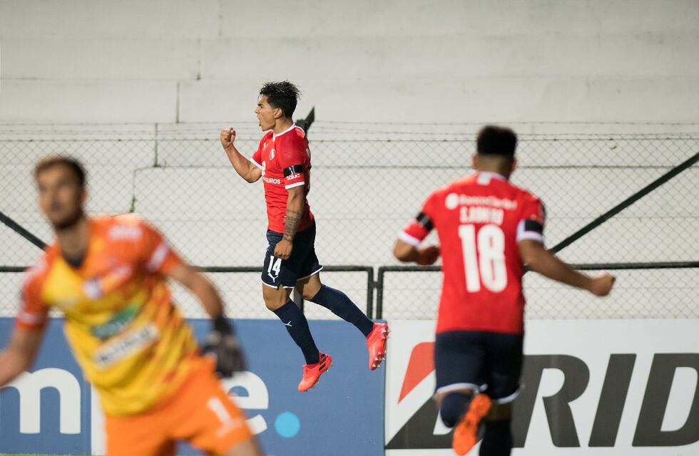 Copa Sudamericana: Independiente y Lanús empataron sin goles en “La Fortaleza