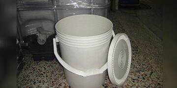 Hallaron marihuana en baldes de helado en Comodoro Rivadavia.